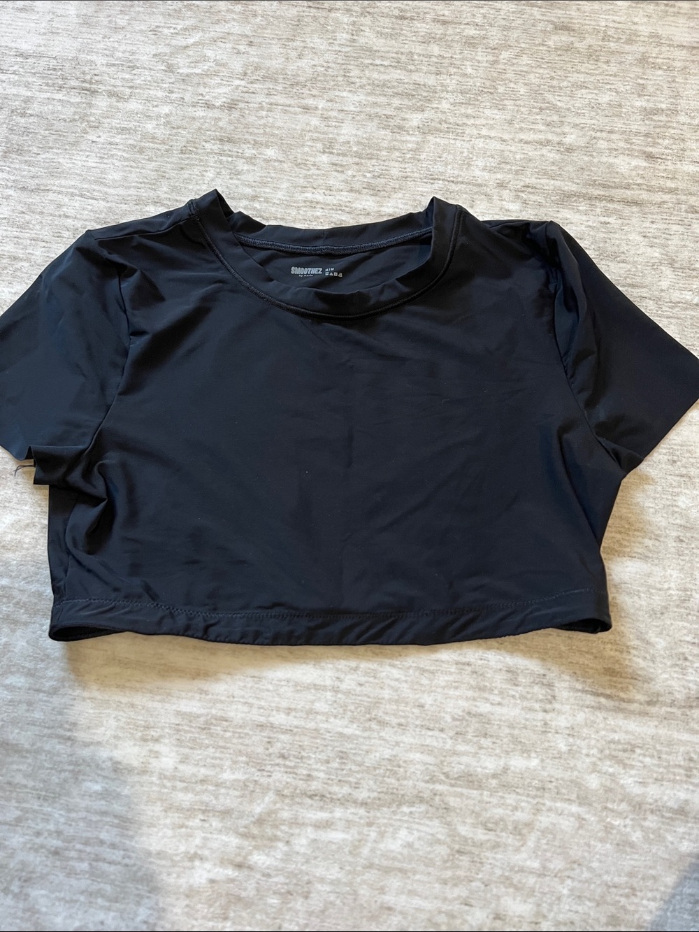 Women's Black Cropped Crewneck Top - Performance Stretch